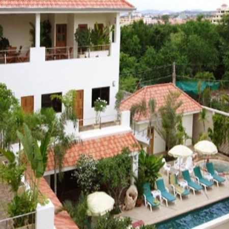 Sansuk Gay Sauna And Guesthouse Pattaya Exterior foto