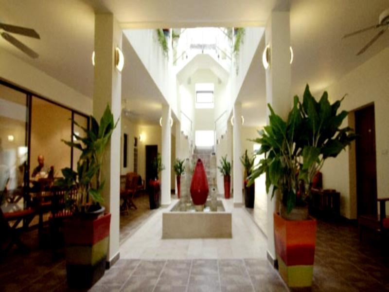 Sansuk Gay Sauna And Guesthouse Pattaya Exterior foto